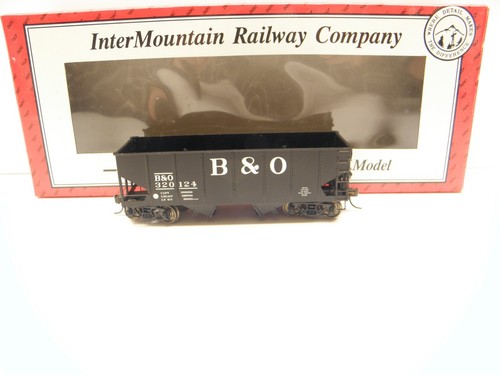 INTER MOUNTAIN TWIN BAY OPEN HOPPER - BALTIMORE & OHIO #320124 - HO SCALE-NEW