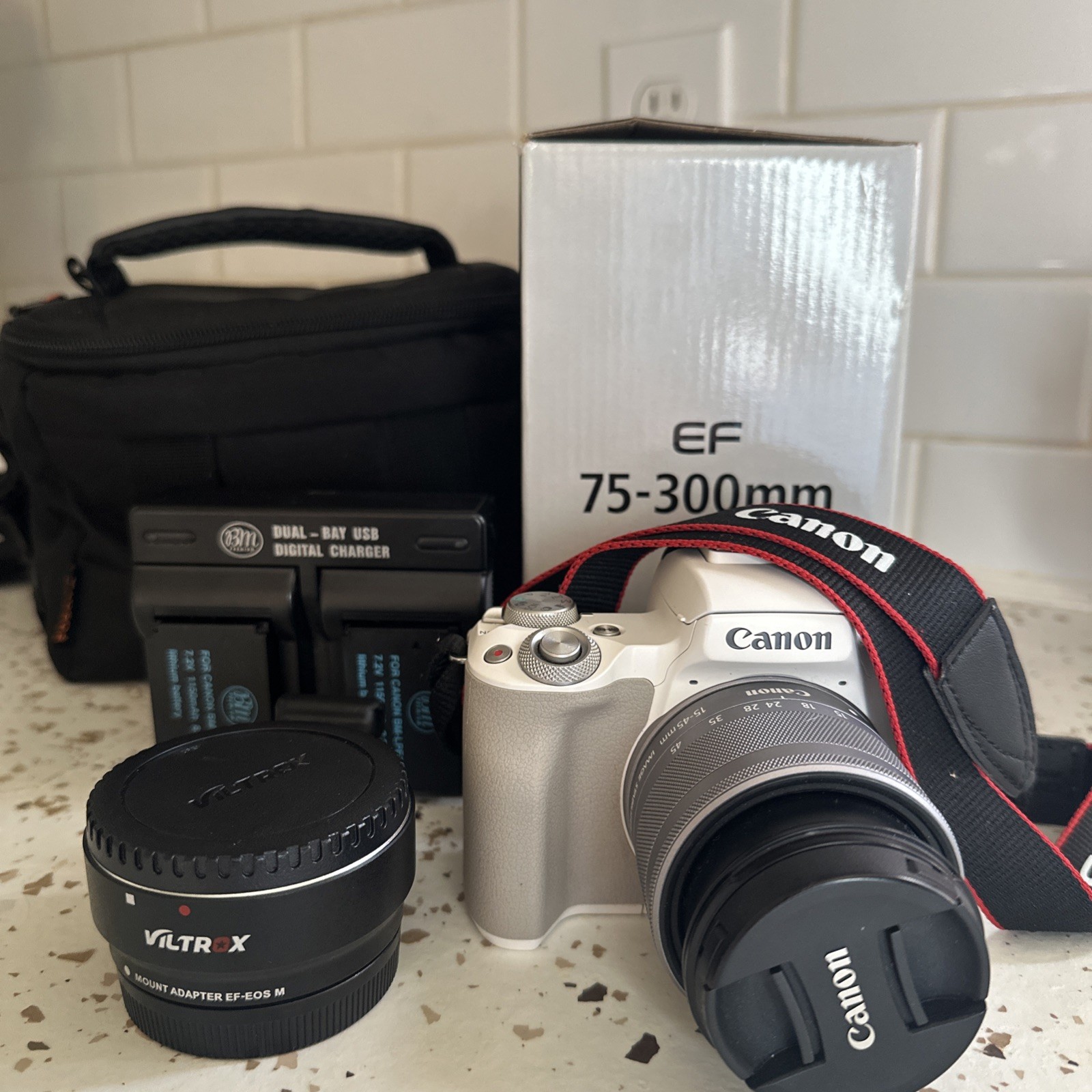 Canon EOS M50 Mark II Bundle