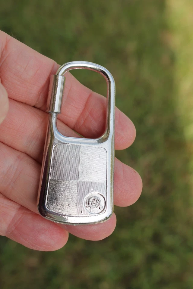 Vintage Datsun auto key holder - Image 3 of 4