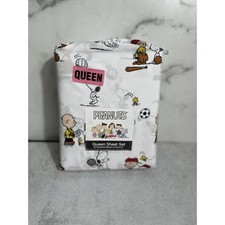 PEANUT Snoopy Charlie Brown Woodstock Summer Sports Print Queen Sheet Set NEW