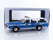 MCG 1/18 - CHEVROLET CAPRICE ESTATE WAGON NYPD - 1985 18477BL