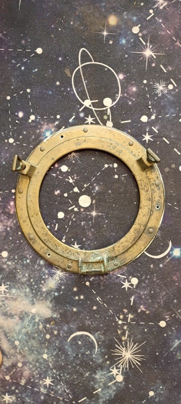 PORTHOLE ANTIQUE VINTAGE BRASS BRONZE SHIP MARITIME 2 DOG EARS 10" DIA