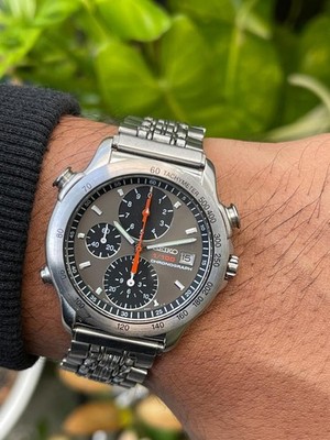 Rare Seiko Chronograph 1/100 7T52-6A00 Grey Panda Dial from 1990s