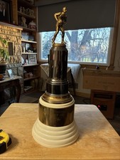 1940 Ledyard, Iowa Boys Basketball Champion Trophy Statelne Conference Tourney