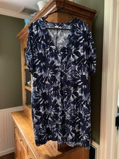 EUC Gap V Neck Shirt Dress Navy Floral Pockets Summer Causal Preppy XXL
