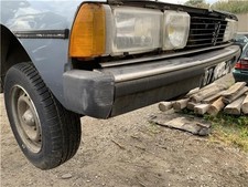 Pare-choc avant Peugeot 604