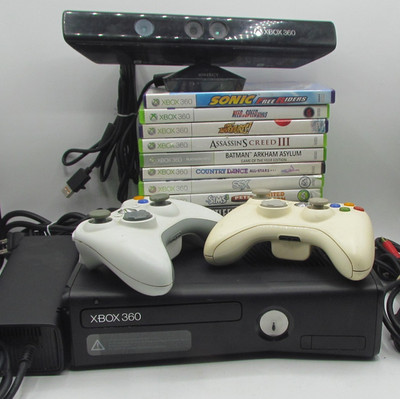 Microsoft Xbox 360 S 1439 Console Bundle w/ 2 Controllers 10 Games & 360 Kinect