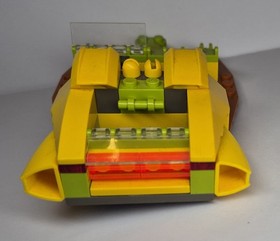 *incomplete* LEGO Star Wars 7133 Bounty Hunter Pursuit  ship / cruiser