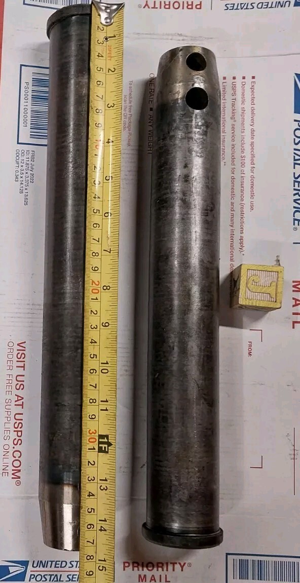 3090726, 3090725 BUCKET PINS* JOHN DEERE 85G* HITACHI ZX85USB* NEW