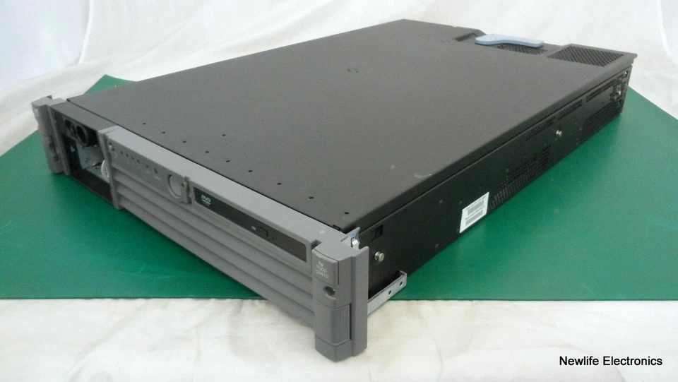 HP A9954A 9000 rp3410 Server (1 x 800MHz CPU/4GB RAM/No Drives) - Image 2 of 4