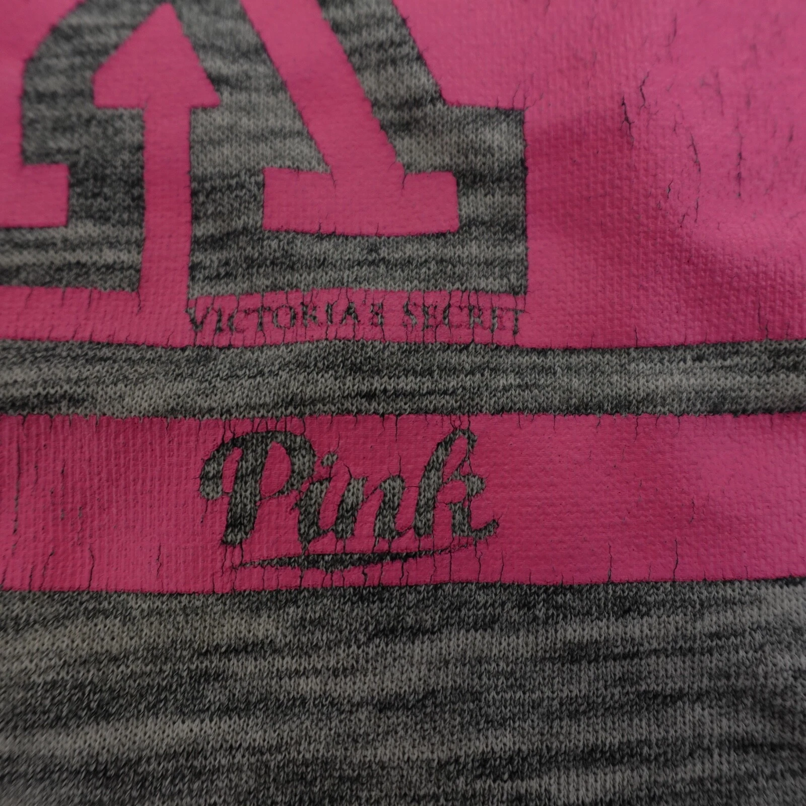 UNDERCOVER Felpa con cappuccio mezza zip Victoria’s Secret ROSA grigia rosa fluo logo taglia large