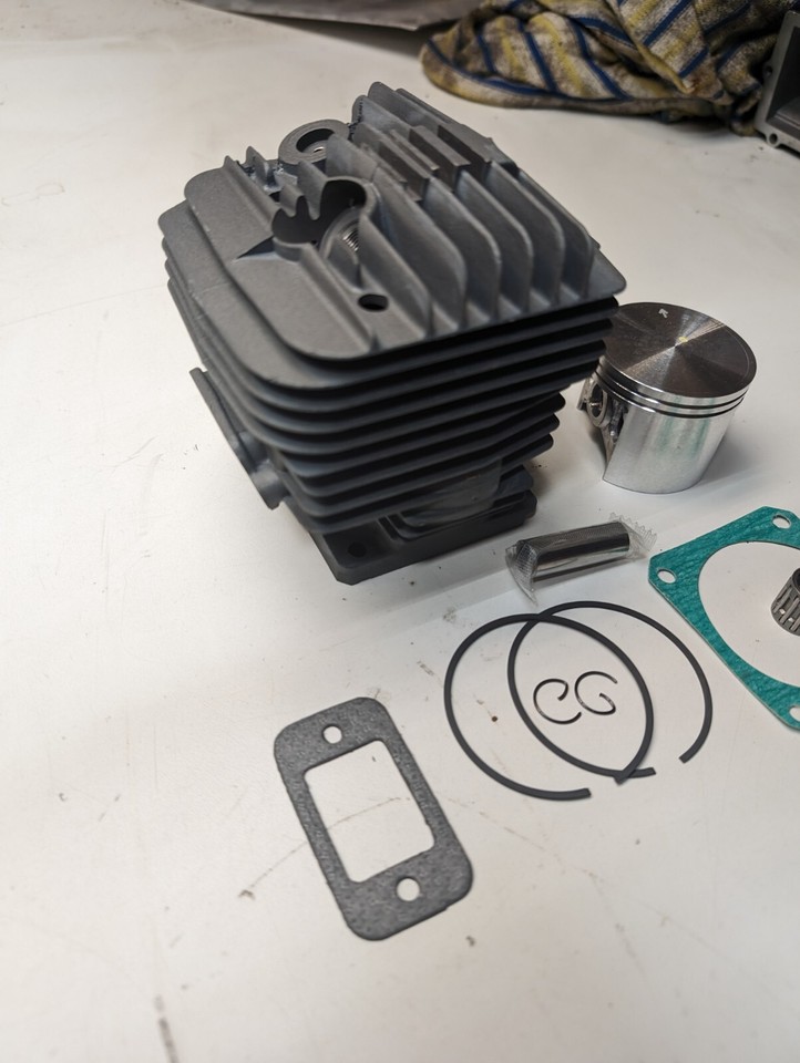 Akozon Kit Cylindre-Piston 60mm 11240201206 Pour Tronçonneuse 088 MS880 MS880 R