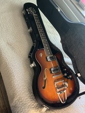 Duesenberg Starplayer TV Vintage Burst with original hard case. Barely played.