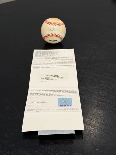 Stan Musial Signed Baseball with Upper Deck COA