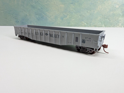 Góndola Athearn escala HO 50' Lehigh Valley LV #33059 desgastada, ruedas de metal | Condition: Used