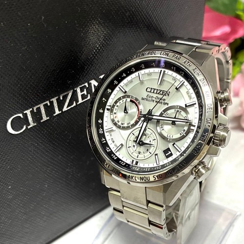 Citizen Attesa F950-T026656 CC4010-80A Eco-Drive Jour Date Solaire Montre Hommes - Photo 4 sur 10