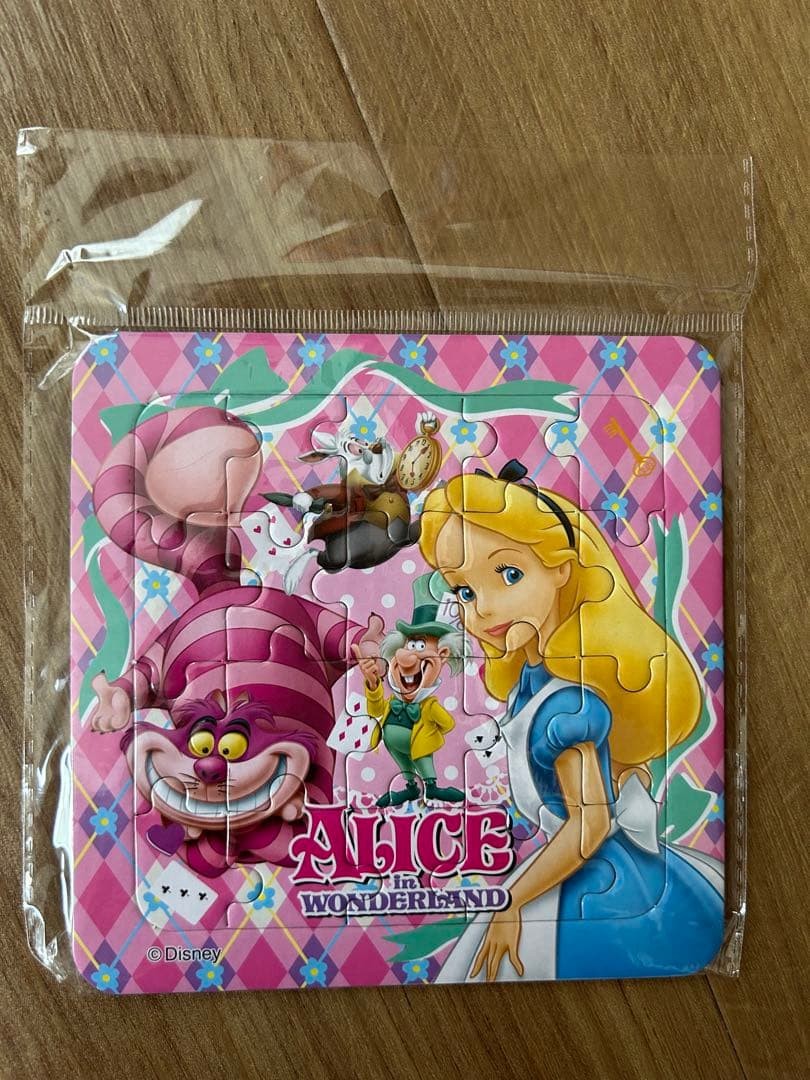 Disney Ariel Alice in Wonderland 20 Piece Puzzle