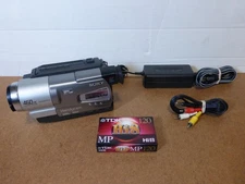 SONY CCD-TR818 Hi8 Camcorder w/ Night Vision ~ Video Record, Playback & Transfer