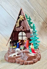 Vintage Hong Kong Plastic Nativity Manger Scene - Damaged