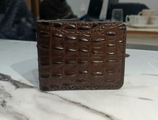 Männer Herrenbrieftasche aus strukturiertem braunem Leder – Vintage-Krokodil