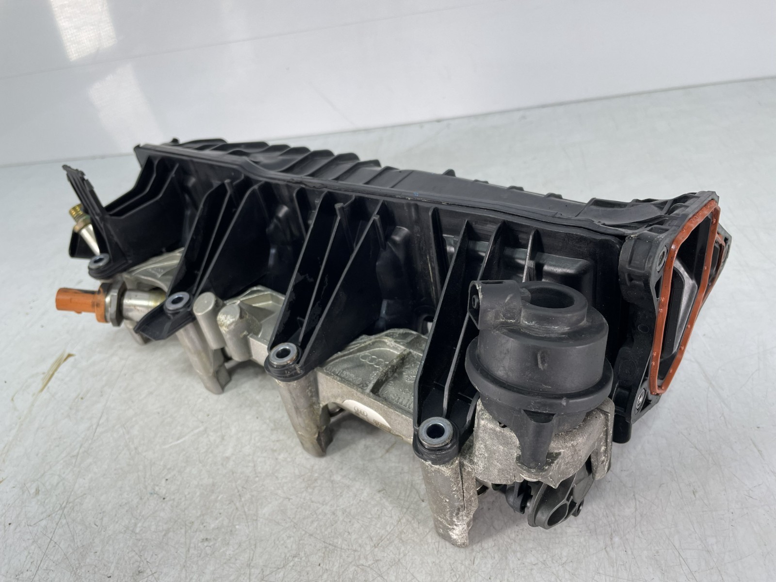 ✅ 13-17 OEM Bentley Continental GT GTC 4.0L V8 Right Passenger Intake Manifold