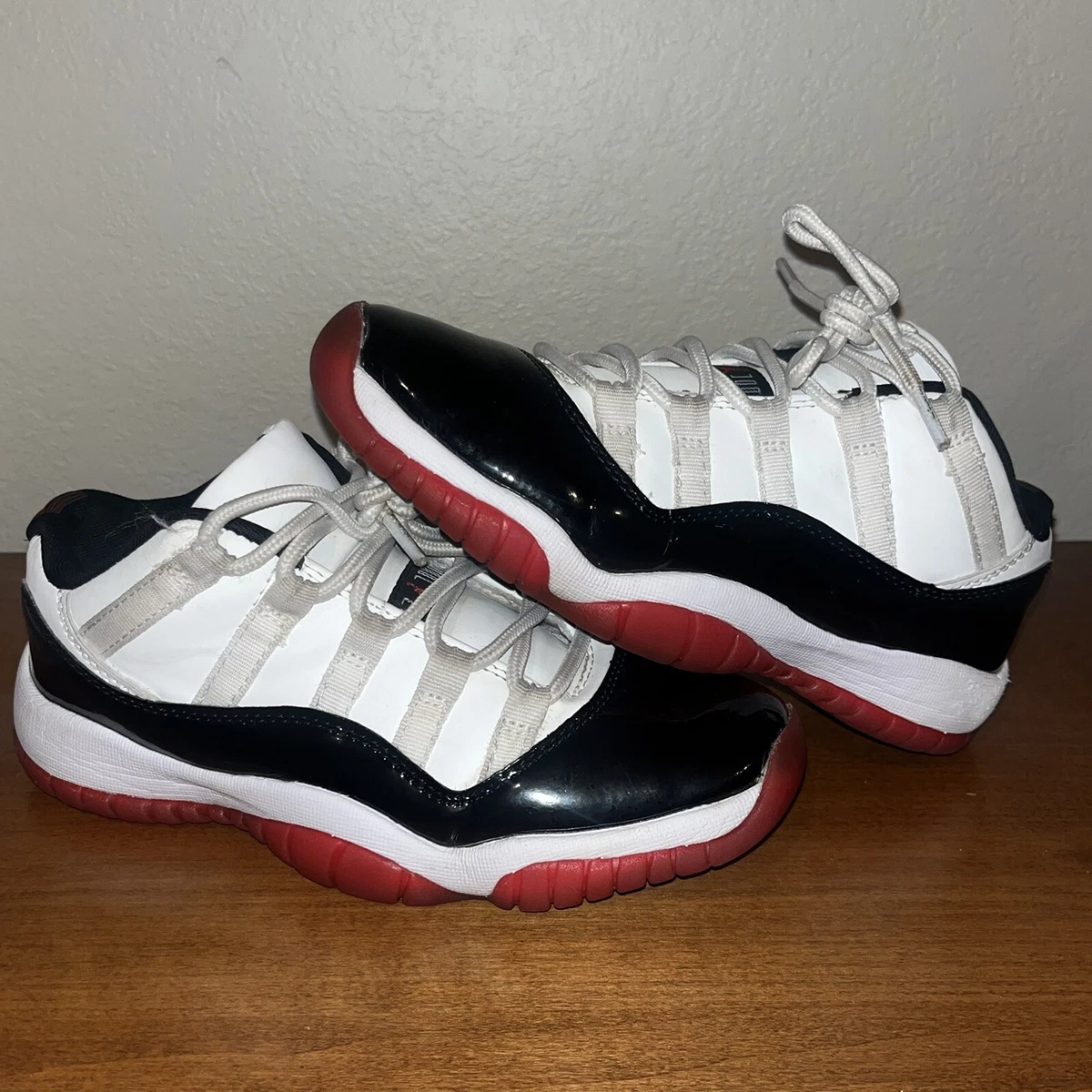 Nike Air Jordan 11 Retro Low Concord Bred Mens 5.5 Womens 7 Shoes 528896 160