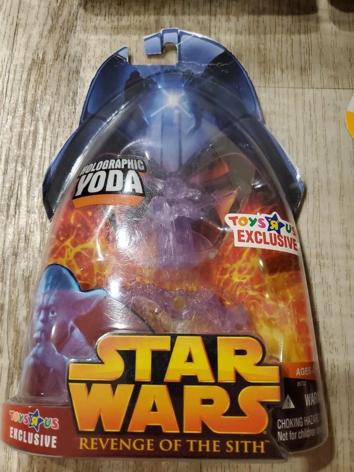 Lote de 4 figuras de acción Star Wars Rots nuevas holográficas Yoda Darth Vader R2D2 Foto 3 de 4