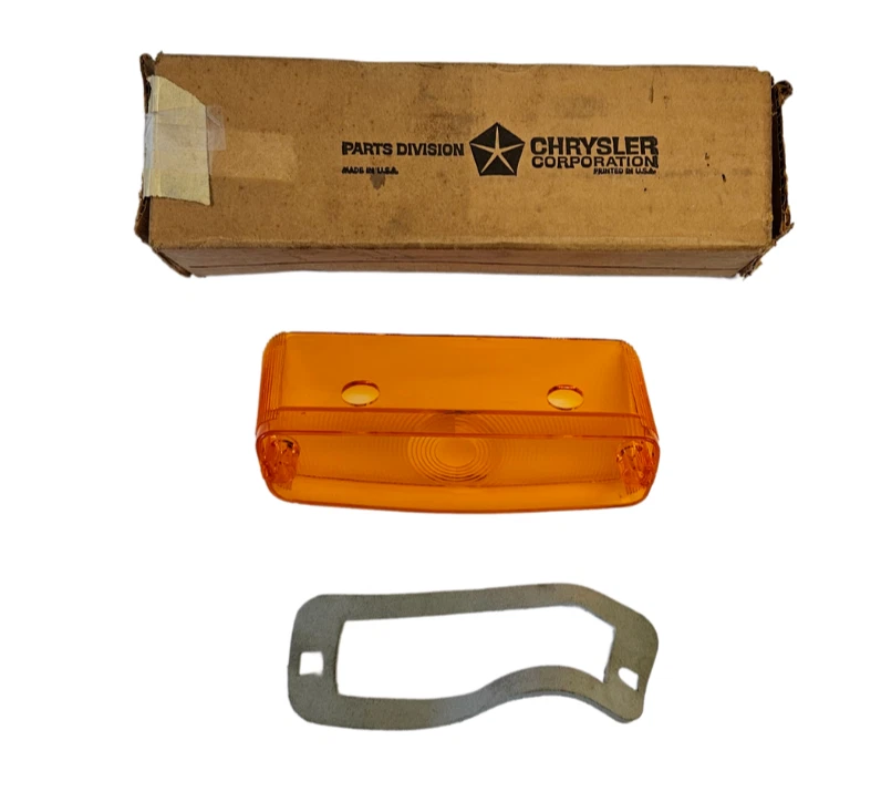 1968 Dodge Polara Monaco Right Parking Lamp Light Lens W/ Gasket 3004140 NOS. - Image 2 of 4
