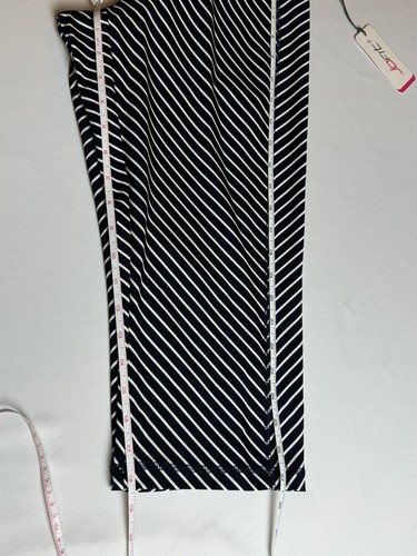 JOFIT Women’s Golf Capri Stretch Stripes Psnts Sz S (B.74) - Picture 4 of 4
