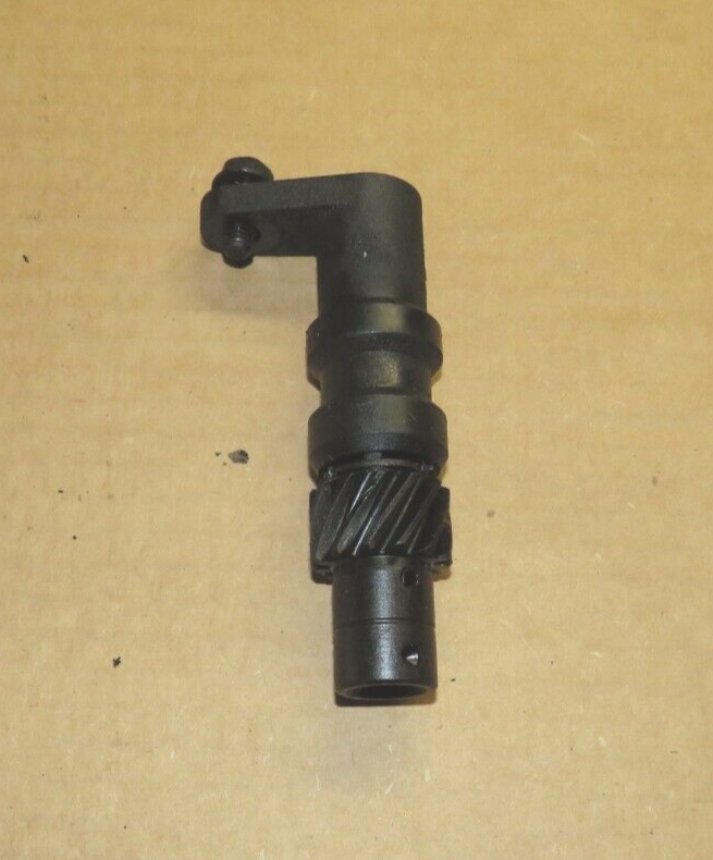 19921996 Corvette LT1 Oil Pump Drive, w/Bolt, GM 1103868 eBay