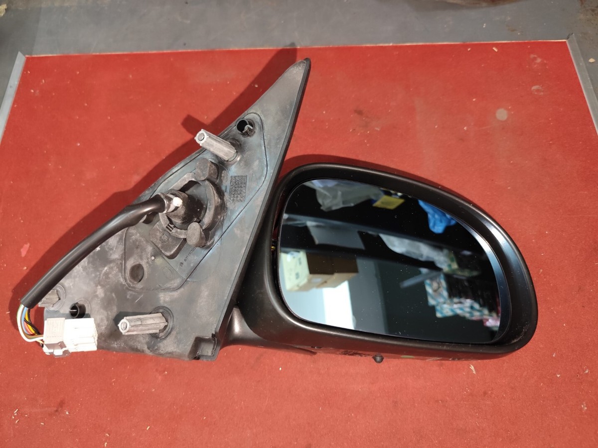 Peugeot 406 Exterior Right Mirror – Retroviseur Droit Exterieur