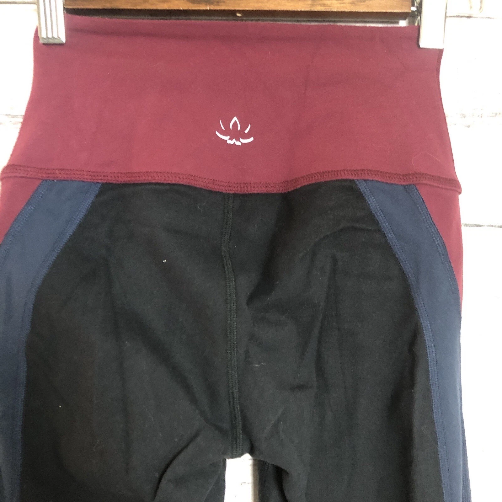 beyond-yoga tri color colorblock leggings