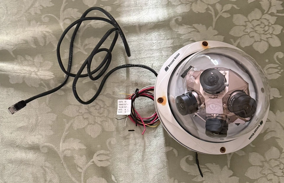 Cámara domo Arecont Vision AV8365DN SurroundVideo Series IP 5-40 MP h.264 Foto 2 de 4