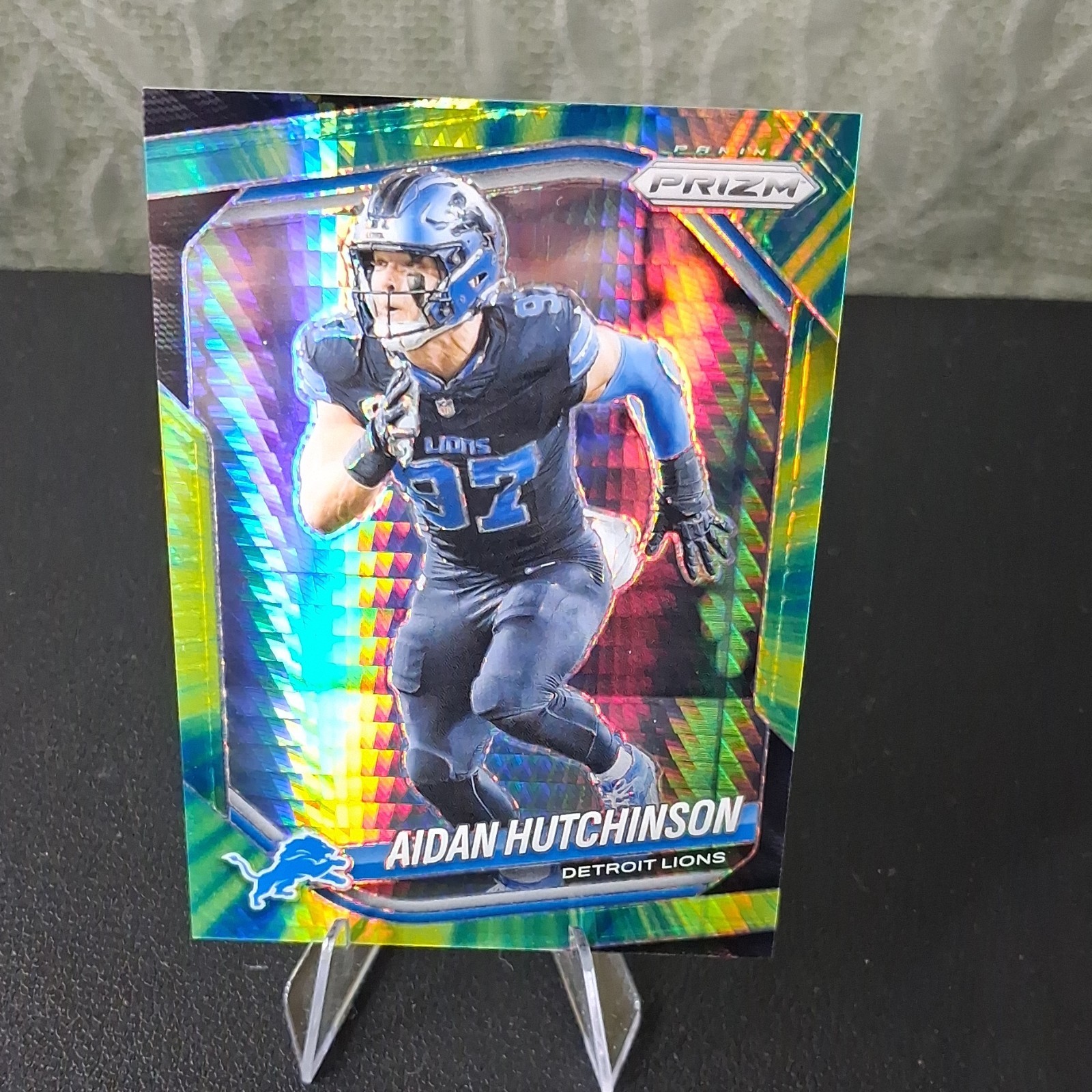 2025 Panini Prizm Aidan Hutchinson #210 Hyper Prizm 119/200 Detroit Lions