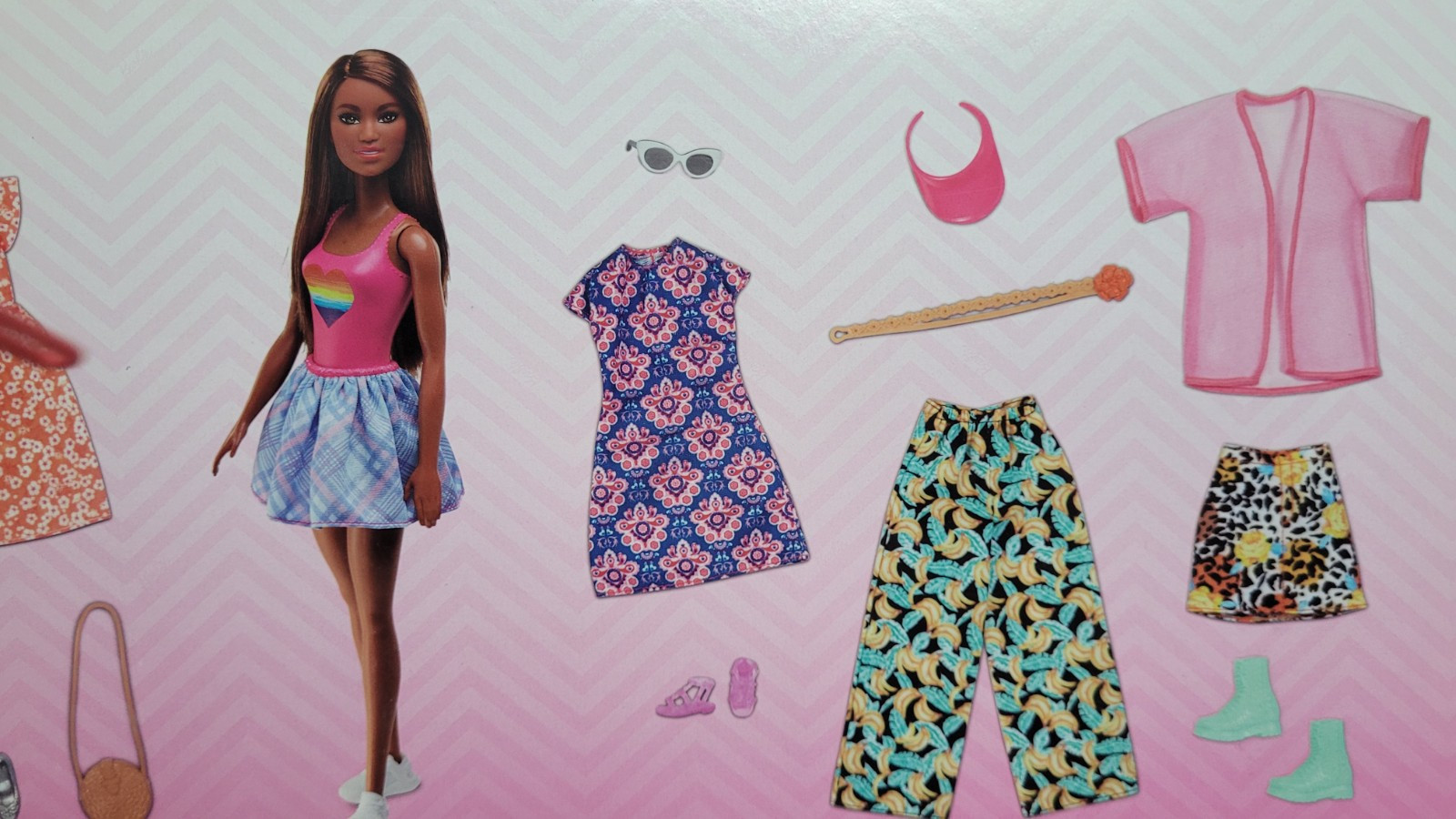Barbie Doll Fashion Pack with 19 Fashion Pieces WITHOUT Box