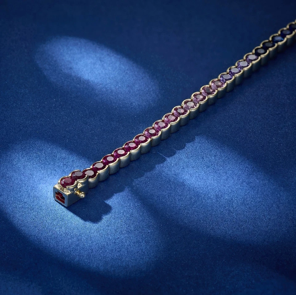 Conjunto de medio bisel redondo de oro amarillo de 14 quilates FN de 10 quilates de laboratorio creado pulsera de tenis arco iris Foto 2 de 4