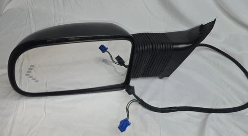 03-2005 chevy silverado 2500 right rh side mirror power extend oem