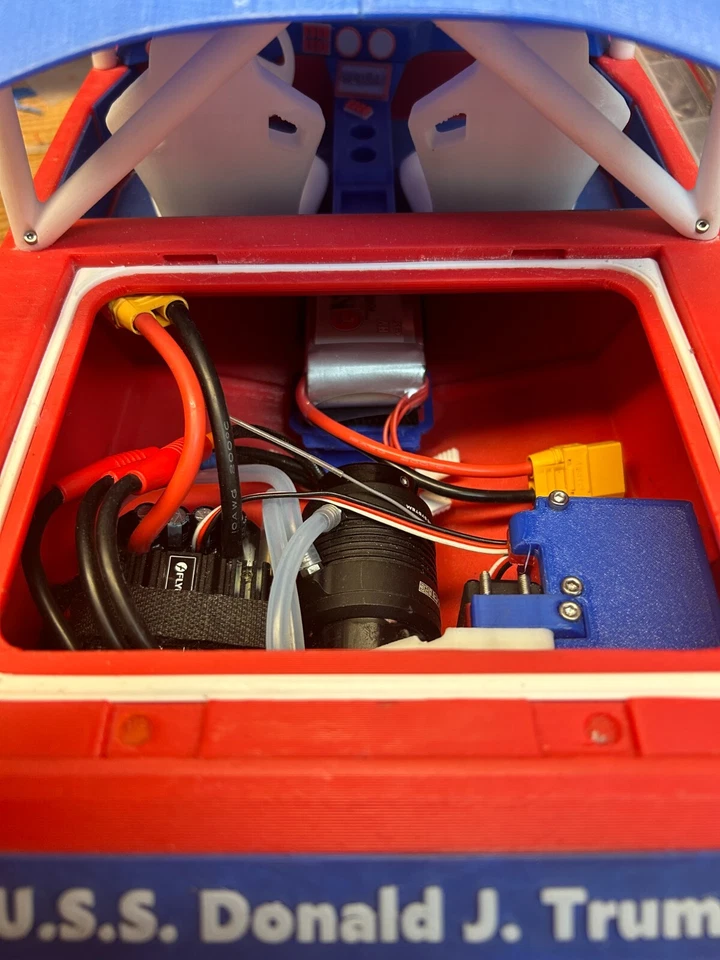 Barco Bash Jet Pro JetStream Ragnarok 1/5 - Impreso en 3D personalizado - ¡Tú eliges los colores! Foto 4 de 4