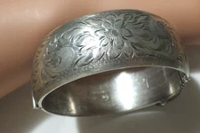 FORSTNER STERLING BANGLE BRACELET  FLORAL DESIGN TOP SAFETY CHAIN WT. 33 GRAMS
