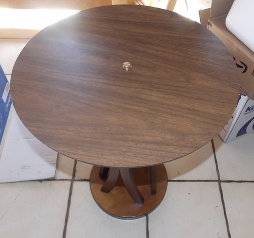 Mesa auxiliar/mesa auxiliar Lazy Susan con tapa de formica de mediados de siglo de nogal (BM-ET122) - Imagen 3 de 6