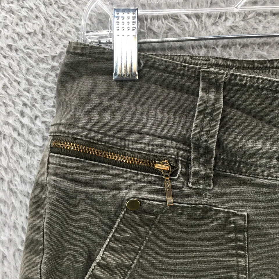 Pantalones Cortos Cabi Cargo Para Mujer 2 Verdes Tiro Medio Botón Frente Plano Informales Cómodos Cremallera Foto 3 de 4