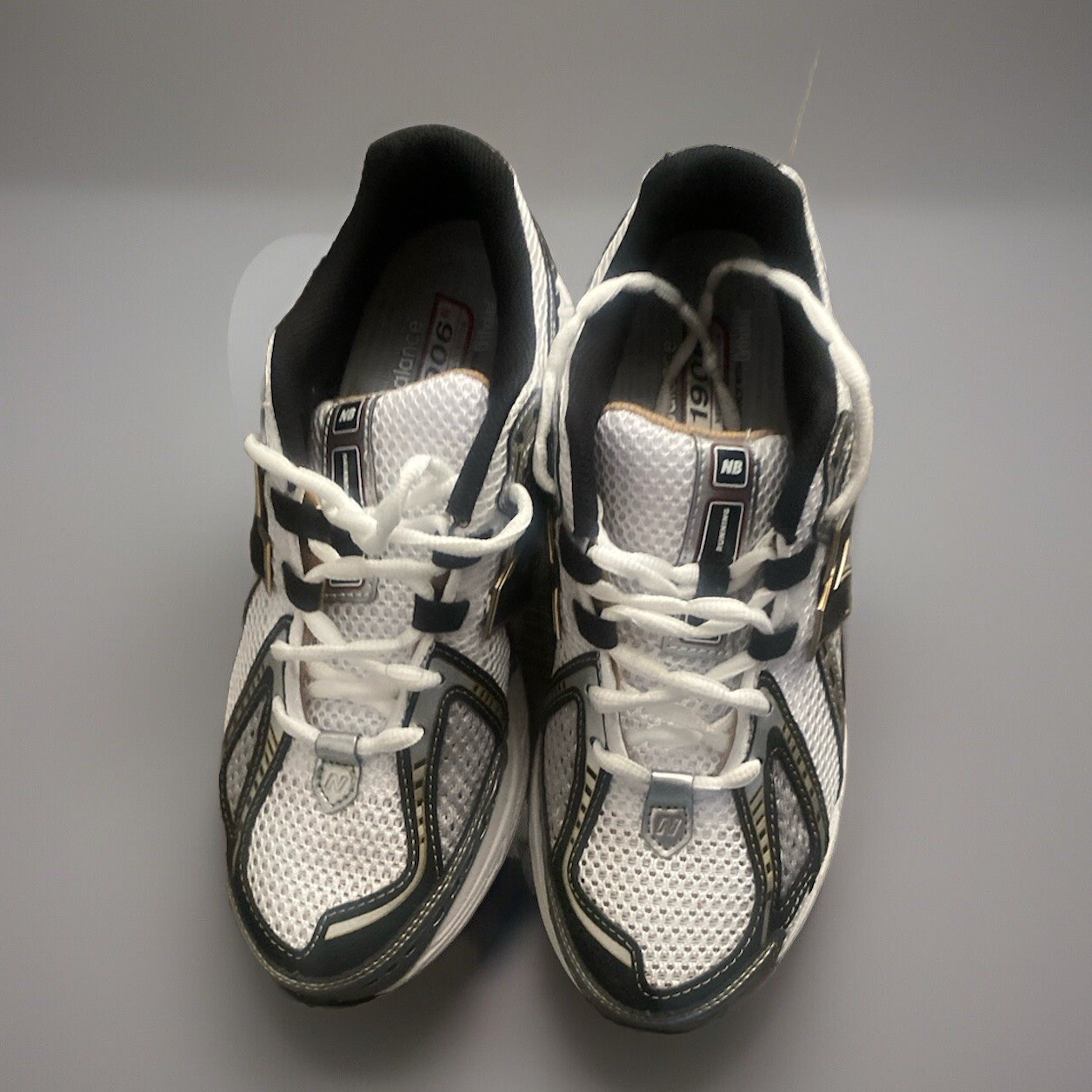 NEW BALANCE CASUAL SHOES