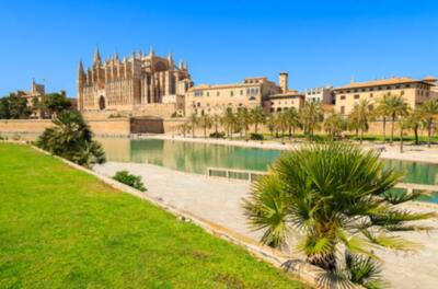 Wandbild: Schöne Kathedrale La Seu in der Stadt Palma de Mallorca, Spanien [...]