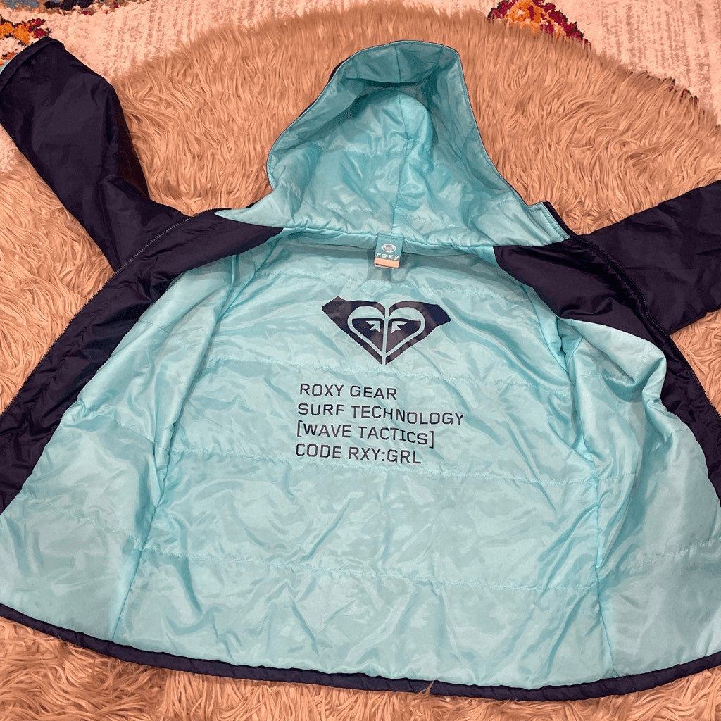 Roxy jacket size medium - image 2