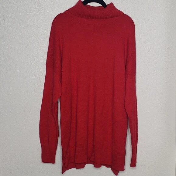 Old navy red turtleneck Clearance