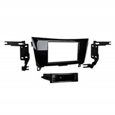 Metra 99-7622HG Radio Kit For Nissan Rogue 2014-Up 1/2 DIN High Gloss Black