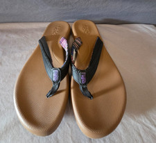 Flojos Flip Flops Women's Size 7 Floral Island Beach Black Brown Sandals New