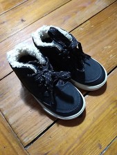 Baby/Toddler Size 5M - Osh Kosh Boots