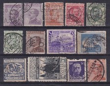 REGNO D'ITALIA - FRANCOBOLLI PERFORATI - LOTTO DI 13 VALORI USATI