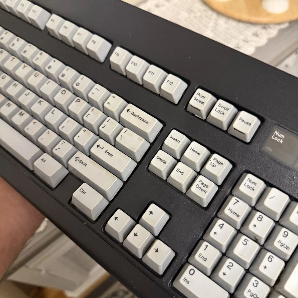 Unicomp Model M Mechanical USB Buckling Spring Keyboard - UNTESTED ⭐️ - Image 3 of 4